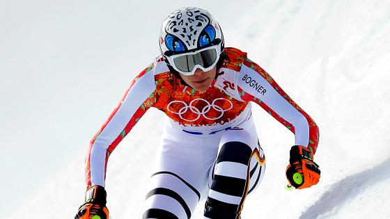 В каких дисциплинах горных лыж разыгрывают олимпийские медали?