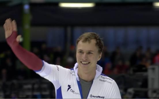 Бег на коньках. Павел Кулижников стал чемпионом мира на дистанции 500 м